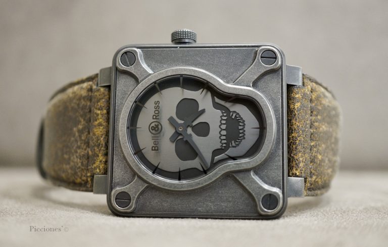 Ti piacciono questi affascinanti orologi replica con motivo a teschio?